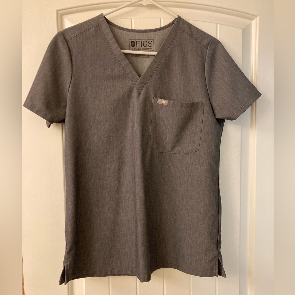 FIGS single pocket scrub top size small